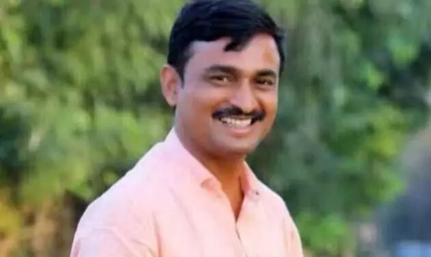 ರಾಡ್ನಿಂದ ಹಲ್ಲೆ, ಅರೆ ಬೆತ್ತಲೆ ಗೊಳಿಸಿ ಮೈಮೇಲೆ ಮೂತ್ರ ವಿಸರ್ಜನೆ: ಮಹಾರಾಷ್ಟ್ರ ಸರಪಂಚ್ ಕೊಲೆಯ ಭೀಕರತೆ ತನಿಖೆಯಲ್ಲಿ ಬಹಿರಂಗ! ರಾಡ್ನಿಂದ ಹಲ್ಲೆ, ಅರೆ ಬೆತ್ತಲೆ ಗೊಳಿಸಿ ಮೈಮೇಲೆ ಮೂತ್ರ ವಿಸರ್ಜನೆ: ಮಹಾರಾಷ್ಟ್ರ ಸರಪಂಚ್ ಕೊಲೆಯ ಭೀಕರತೆ ತನಿಖೆಯಲ್ಲಿ ಬಹಿರಂಗ!