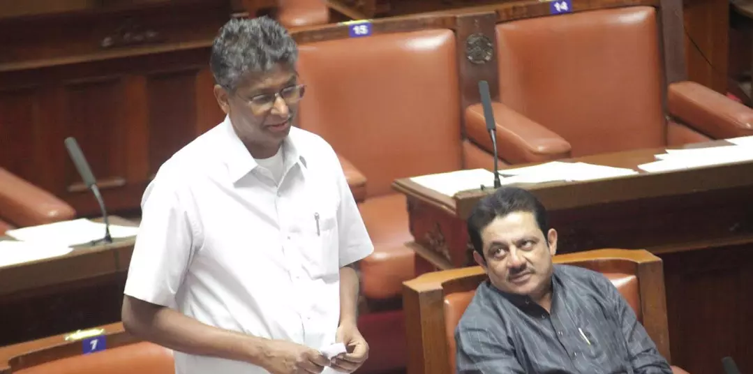 ಹಂತ-ಹಂತವಾಗಿ ಕಾಮಗಾರಿಗಳ ಬಾಕಿ ಬಿಲ್ ಪಾವತಿ : ಸತೀಶ್ ಜಾರಕಿಹೊಳಿ