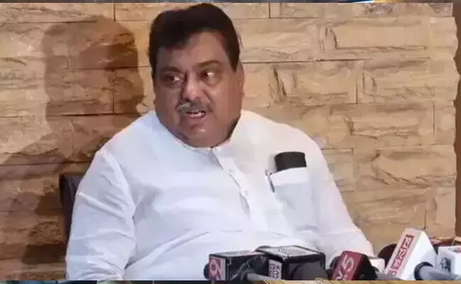 ರಾಯಚೂರು | ಬೆಳವಣಿಗೆ ಕೇಂದ್ರದ ಮುಖ್ಯ ರಸ್ತೆಯನ್ನು ಮೇಲ್ದರ್ಜೆಗೇರಿಸಲು ಕ್ರಮ : ಸಚಿವ ಎಂ.ಬಿ.ಪಾಟೀಲ್ ರಾಯಚೂರು | ಬೆಳವಣಿಗೆ ಕೇಂದ್ರದ ಮುಖ್ಯ ರಸ್ತೆಯನ್ನು ಮೇಲ್ದರ್ಜೆಗೇರಿಸಲು ಕ್ರಮ : ಸಚಿವ ಎಂ.ಬಿ.ಪಾಟೀಲ್