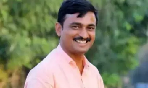 ರಾಡ್‌ನಿಂದ ಹಲ್ಲೆ, ಅರೆ ಬೆತ್ತಲೆ ಗೊಳಿಸಿ ಮೈಮೇಲೆ ಮೂತ್ರ ವಿಸರ್ಜನೆ: ಮಹಾರಾಷ್ಟ್ರ ಸರಪಂಚ್ ಕೊಲೆಯ ಭೀಕರತೆ ತನಿಖೆಯಲ್ಲಿ ಬಹಿರಂಗ!