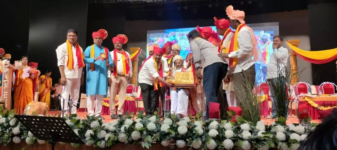 ಸಾಹಿತ್ಯಕ್ಕೆ ಸಂಬಂಧಗಳನ್ನು ಜೋಡಿಸುವ ಶಕ್ತಿ ಇದೆ : ಡಾ.ಗೊ.ರು.ಚನ್ನಬಸಪ್ಪ ಸಾಹಿತ್ಯಕ್ಕೆ ಸಂಬಂಧಗಳನ್ನು ಜೋಡಿಸುವ ಶಕ್ತಿ ಇದೆ : ಡಾ.ಗೊ.ರು.ಚನ್ನಬಸಪ್ಪ