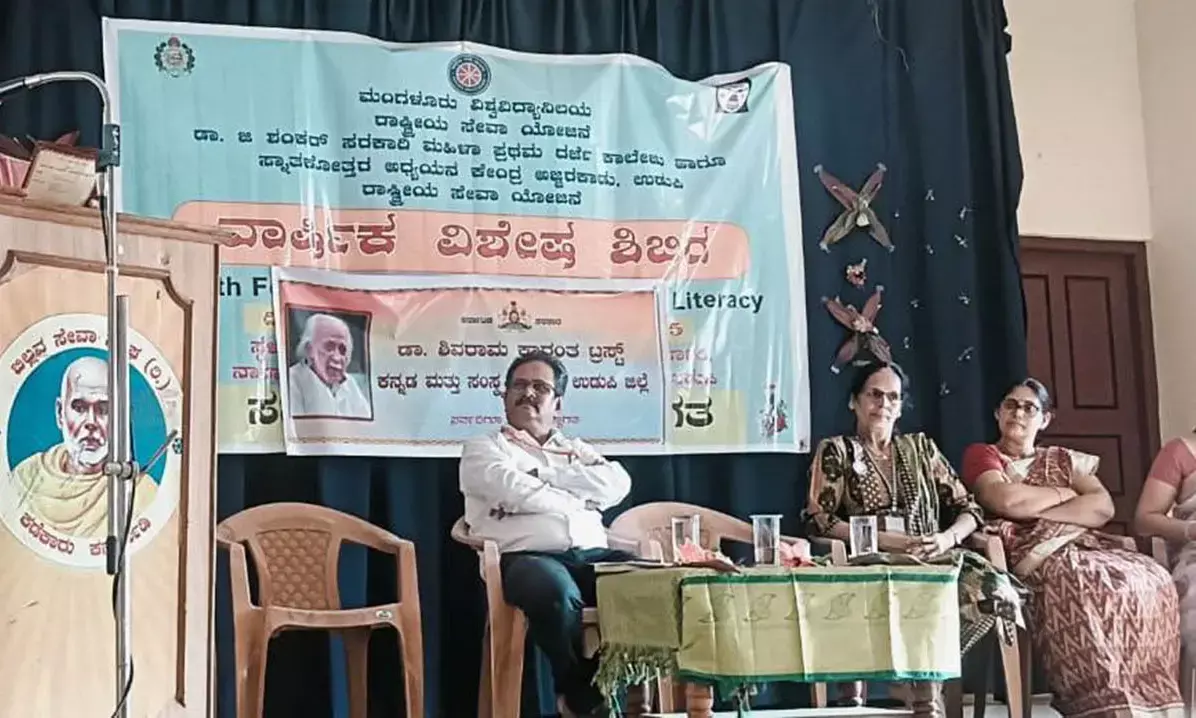 ಸಾಹಿತ್ಯದಲ್ಲಿ ವೈಚಾರಿಕ, ವೈಜ್ಞಾನಿಕ ಪ್ರಜ್ಞೆ ಅತಿ ಮುಖ್ಯ: ಡಾ.ಎಕ್ಕಾರು
