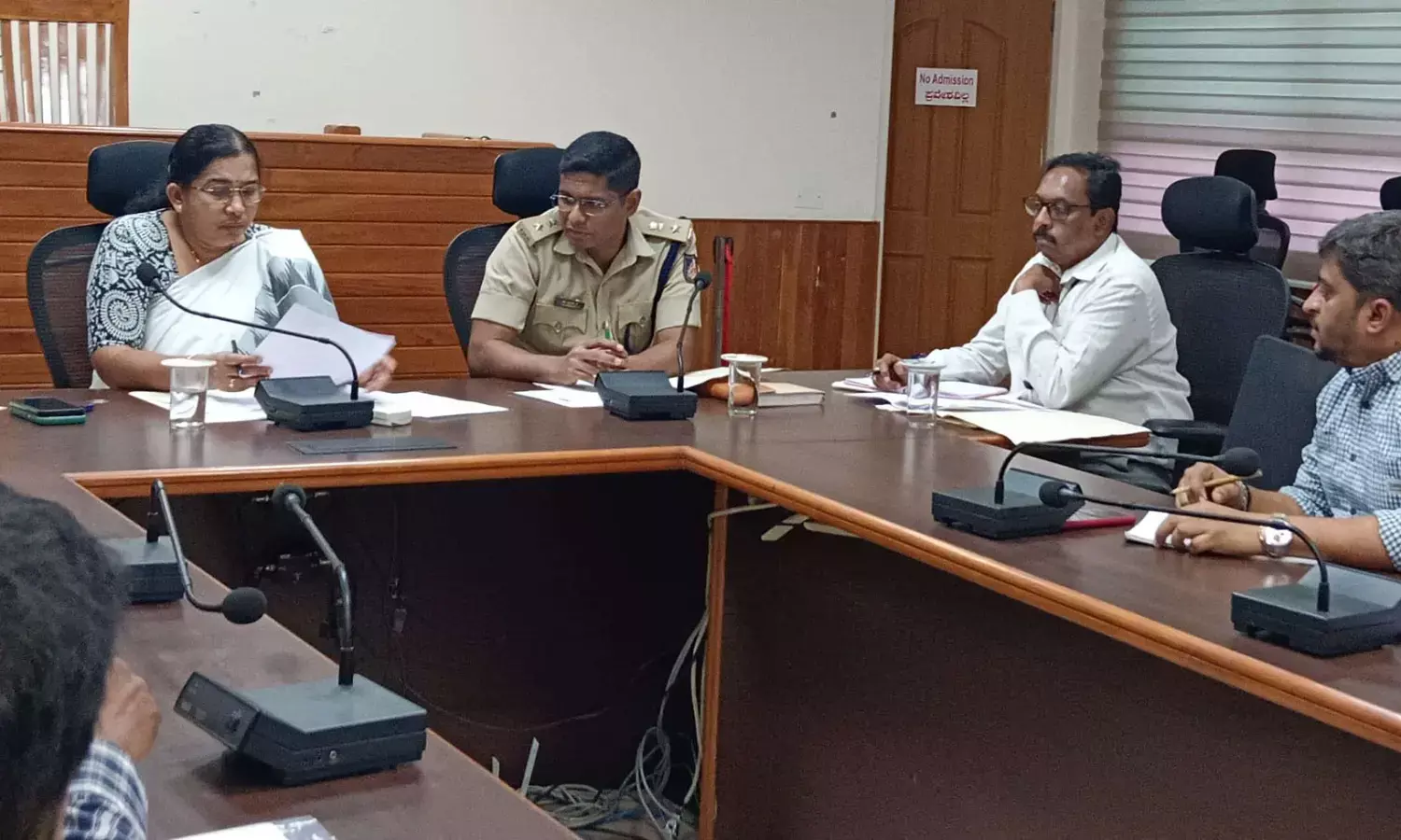 ಇಂದ್ರಾಳಿ ರೈಲ್ವೆ ಮೇಲ್ಸೇತುವೆ ಪೂರ್ಣಗೊಳಿಸಿ; ಇಲ್ಲ ಪರಿಣಾಮ ಎದುರಿಸಿ: ಉಡುಪಿ ಡಿಸಿ ವಿದ್ಯಾಕುಮಾರಿ