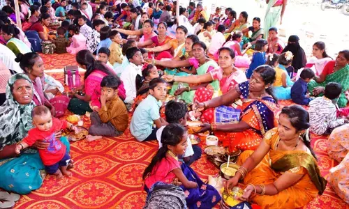 ಯಾದಗಿರಿ | ಮಗುವಿಗೆ ಸಂಸ್ಕಾರ, ಸಂಸ್ಕೃತಿ ಕಲಿಸುವ ನಿಜವಾದ ದೇವತೆ ತಾಯಿ : ವಿದ್ಯಾದೇವಿ