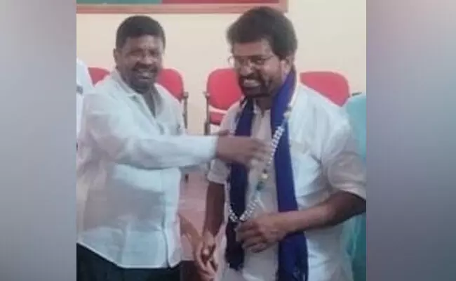 ಯಾದಗಿರಿ | ಯಾದಗಿರಿ ಉಪವಿಭಾಗ ಸಂಚಾಲಕರಾಗಿ ಭೀಮರಾಯ ಹೊಸಮನಿ ನೇಮಕ ಯಾದಗಿರಿ | ಯಾದಗಿರಿ ಉಪವಿಭಾಗ ಸಂಚಾಲಕರಾಗಿ ಭೀಮರಾಯ ಹೊಸಮನಿ ನೇಮಕ