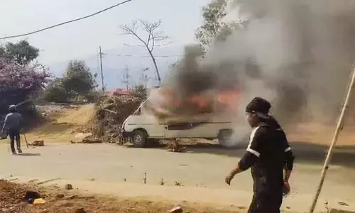 ಮಣಿಪುರ | ರಾಜ್ಯಾದ್ಯಂತ ಮುಕ್ತ ಸಂಚಾರಕ್ಕೆ ಅಮಿತ್ ಶಾ ನೀಡಿದ್ದ ನಿರ್ದೇಶನಕ್ಕೆ ಸ್ಥಳೀಯರಿಂದ ವಿರೋಧ: ಕಾಂಗ್ಪೋಕ್ಪಿ ಜಿಲ್ಲೆ ಮತ್ತೆ ಉದ್ವಿಗ್ನ