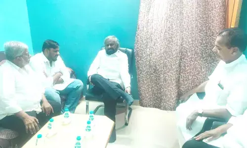 ಖಾಜಿ ಅರ್ಷದ್ ಅಲಿ ನಿವಾಸಕ್ಕೆ ಭೇಟಿ ನೀಡಿ, ಕುಟುಂಬದ ಸದಸ್ಯರಿಗೆ ಸಾಂತ್ವನ ಹೇಳಿದ ಸಚಿವ ಈಶ್ವರ್‌ ಖಂಡ್ರೆ