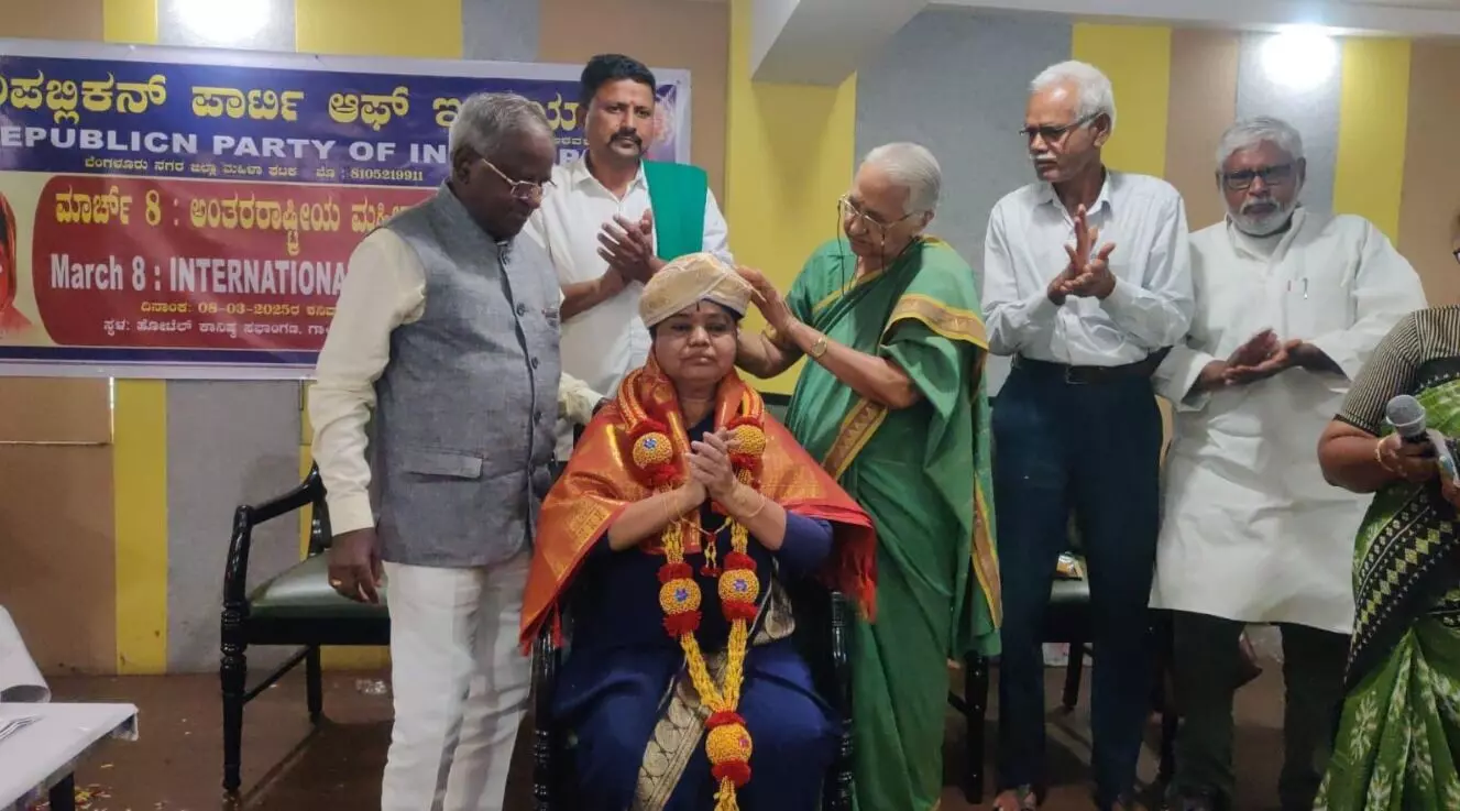 ಮೂಢನಂಬಿಕೆ ಬಿಟ್ಟು ಶಿಕ್ಷಿತರಾಗಬೇಕು : ಬಿ.ಟಿ.ಲಲಿತಾ ನಾಯಕ್ ಮೂಢನಂಬಿಕೆ ಬಿಟ್ಟು ಶಿಕ್ಷಿತರಾಗಬೇಕು : ಬಿ.ಟಿ.ಲಲಿತಾ ನಾಯಕ್