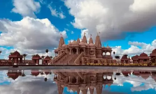 ಕ್ಯಾಲಿಫೋರ್ನಿಯಾದ ಅತಿ ದೊಡ್ಡ ಹಿಂದೂ ದೇವಾಲಯಕ್ಕೆ ಹಾನಿ; ಭಾರತ ವಿರೋಧಿ ಬರಹ