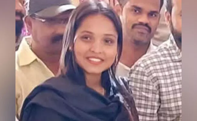 ಕಲಬುರಗಿ | ನಕಲಿ ಅಭ್ಯರ್ಥಿಯಾಗಿ ಪರೀಕ್ಷೆ ಬರೆದಿದ್ದ ಸಂಪೂರ್ಣ ಪಾಟೀಲ್ 2ದಿನ ಪೊಲೀಸ್ ಕಸ್ಟಡಿಗೆ