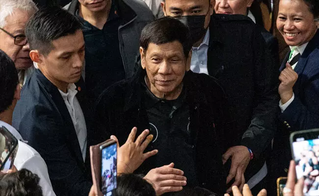 ಫಿಲಿಪ್ಪೀನ್ಸ್ ಮಾಜಿ ಅಧ್ಯಕ್ಷ ರೋಡ್ರಿಗೊ ಡುಟರ್ಟೆ ಬಂಧನ ಫಿಲಿಪ್ಪೀನ್ಸ್ ಮಾಜಿ ಅಧ್ಯಕ್ಷ ರೋಡ್ರಿಗೊ ಡುಟರ್ಟೆ ಬಂಧನ