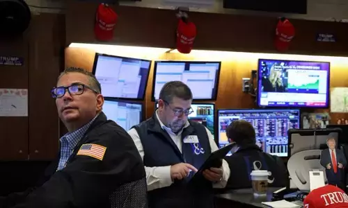 ಟ್ರಂಪ್ ವ್ಯಾಪಾರ ಸಮರ: 4 ಟ್ರಿಲಿಯನ್ ಡಾಲರ್ ಮೌಲ್ಯ ಕಳೆದುಕೊಂಡ ಅಮೆರಿಕದ ಷೇರು ಮಾರುಕಟ್ಟೆ