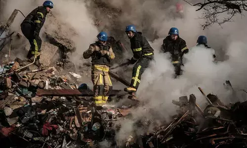 ರಶ್ಯದ ಮೇಲೆ ಉಕ್ರೇನ್ ಡ್ರೋನ್ ಸುರಿಮಳೆ: ಇಬ್ಬರು ಮೃತ್ಯು; 18 ಮಂದಿಗೆ ಗಾಯ