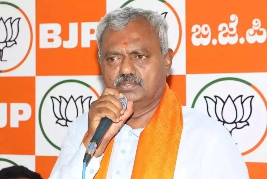 ರನ್ಯಾರಾವ್ ಪ್ರಕರಣವನ್ನು ಕೇಂದ್ರ ತನಿಖಾ ಸಂಸ್ಥೆಗಳಿಂದ ತನಿಖೆ ಮಾಡಿಸಲಿ: ಬಿಜೆಪಿ ವಿರುದ್ಧವೇ ಆಕ್ರೋಶ ಹೊರಹಾಕಿದ ಶಾಸಕ ಸೋಮಶೇಖರ್ ರನ್ಯಾರಾವ್ ಪ್ರಕರಣವನ್ನು ಕೇಂದ್ರ ತನಿಖಾ ಸಂಸ್ಥೆಗಳಿಂದ ತನಿಖೆ ಮಾಡಿಸಲಿ: ಬಿಜೆಪಿ ವಿರುದ್ಧವೇ ಆಕ್ರೋಶ ಹೊರಹಾಕಿದ ಶಾಸಕ ಸೋಮಶೇಖರ್