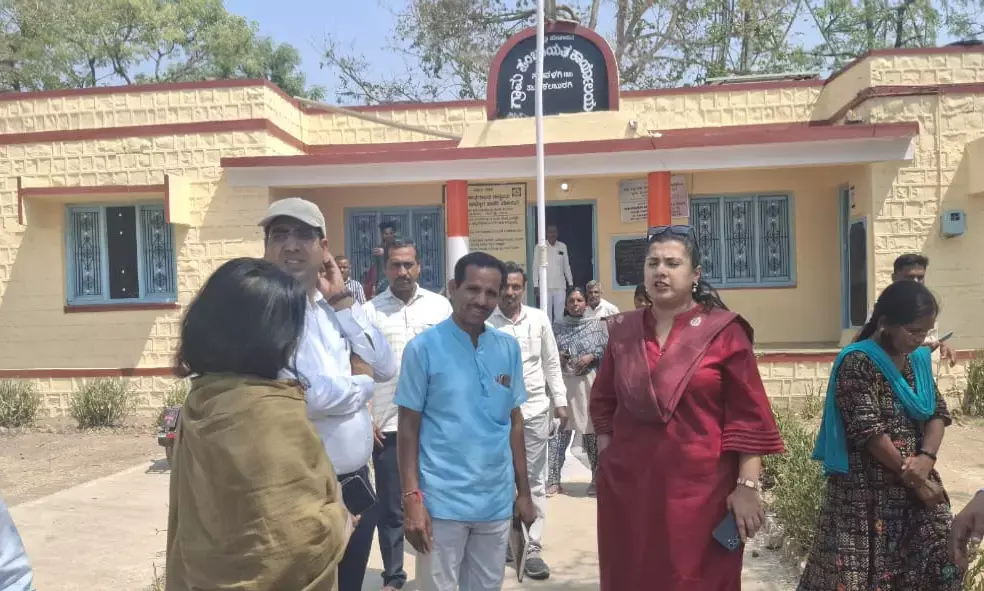 ಕಲಬುರಗಿ | ಜಿಲ್ಲಾಧಿಕಾರಿಗಳಿಂದ ಹಳ್ಳಿಗಳಿಗೆ ಭೇಟಿ, ಕುಡಿಯುವ ನೀರು ಪೂರೈಕೆ ಪರಿಸ್ಥಿತಿ ಅವಲೋಕನ