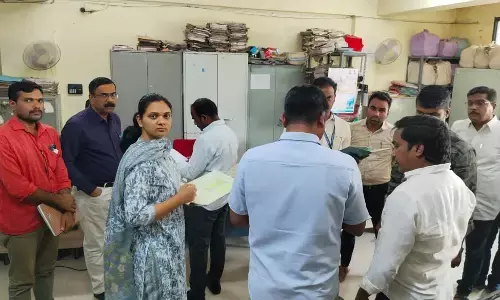 ಕಲಬುರಗಿ | ಡಾ.ಬಿ.ಆರ್.ಅಂಬೇಡ್ಕರ್ ಅಭಿವೃದ್ಧಿ ನಿಗಮದ ಕಚೇರಿಗೆ ಲೋಕಾಯುಕ್ತ ದಾಳಿ; ಪರಿಶೀಲನೆ