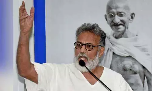 ಕೇರಳ | ತುಷಾರ್ ಗಾಂಧಿಯನ್ನು ಅಕ್ರಮವಾಗಿ ವಶಕ್ಕೆ ಪಡೆದ ಆರೆಸ್ಸೆಸ್, ಬಿಜೆಪಿ ಕಾರ್ಯಕರ್ತರು