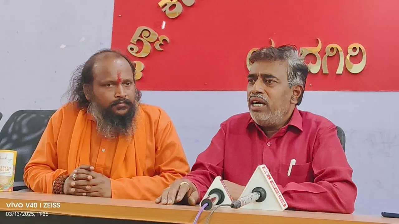 ಯಾದಗಿರಿ: ಅನುದಾನ ತರದ ಚಿಂಚನಸೂರ ರಾಜೀನಾಮೆ ನೀಡಲಿ; ಉಮೇಶ ಮುದ್ನಾಳ ಆಗ್ರಹ ಯಾದಗಿರಿ: ಅನುದಾನ ತರದ ಚಿಂಚನಸೂರ ರಾಜೀನಾಮೆ ನೀಡಲಿ; ಉಮೇಶ ಮುದ್ನಾಳ ಆಗ್ರಹ