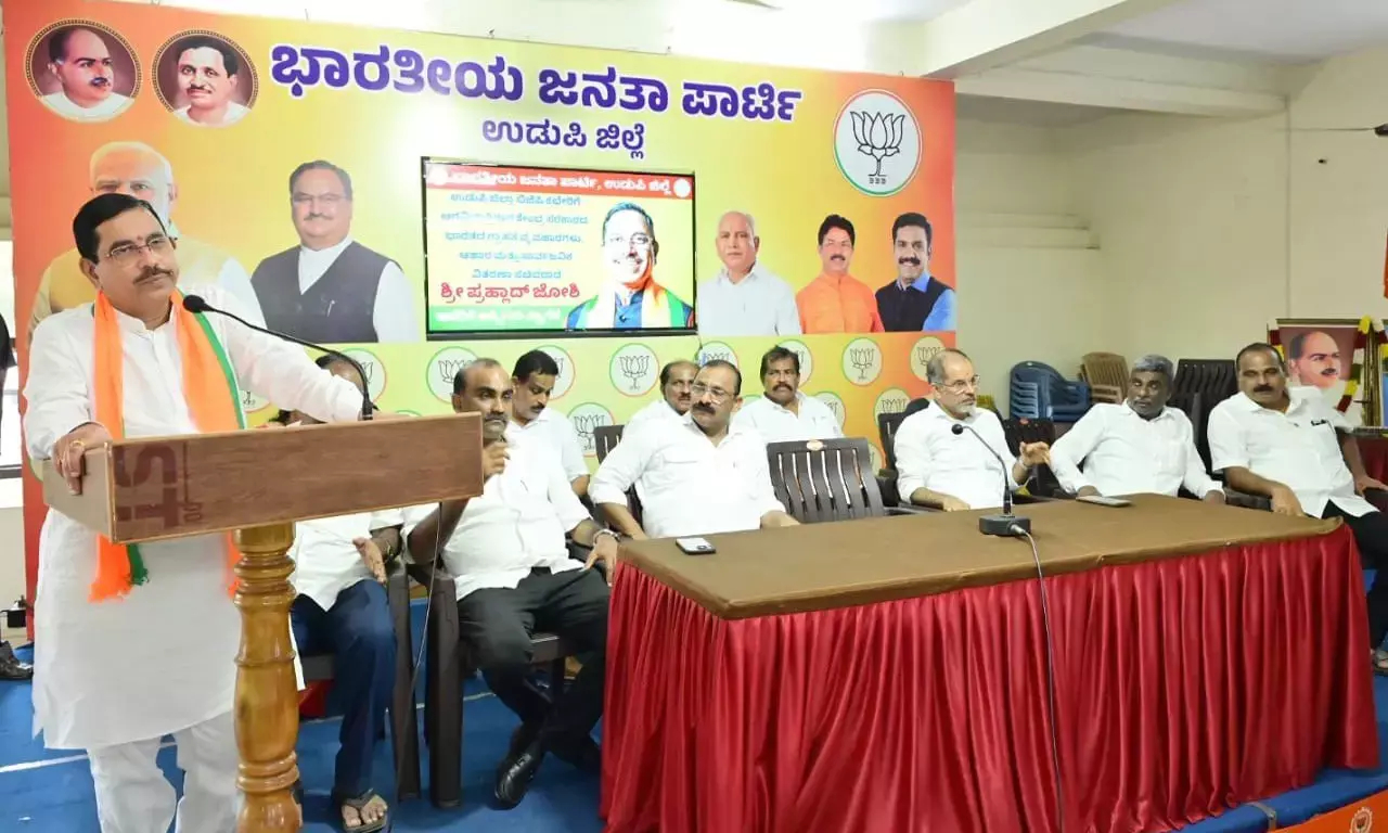 ಸದ್ಯದಲ್ಲೇ ಭಾರತ 3ನೇ ಅತೀ ದೊಡ್ಡ ಆರ್ಥಿಕ ಶಕ್ತಿಯಾಗಲಿದೆ: ಸಚಿವ ಪ್ರಹ್ಲಾದ್ ಜೋಶಿ