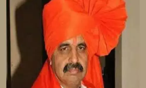 ಔರಂಗಜೇಬ್ ಸಮಾಧಿ ವಿವಾದ: ಮಾರ್ಚ್ 16ರಿಂದ ಎಪ್ರಿಲ್ 5ರವರೆಗೆ ಛತ್ರಪತಿ ಸಂಭಾಜಿನಗರ ಪ್ರವೇಶಿಸದಂತೆ ಹಿಂದುತ್ವ ನಾಯಕ ಏಕ್ಬೋಟೆಗೆ ನಿಷೇಧ