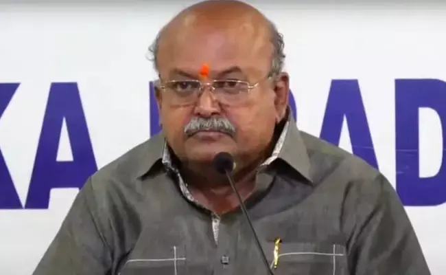 ಮಹಿಳೆ ಮೇಲೆ ಹಲ್ಲೆ ಆರೋಪ : ಗ್ಯಾರಂಟಿ ಅನುಷ್ಠಾನ ಸಮಿತಿ ಅಧ್ಯಕ್ಷ ಎಚ್.​ಎಂ.ರೇವಣ್ಣ ವಿರುದ್ಧ ದೂರು ದಾಖಲು