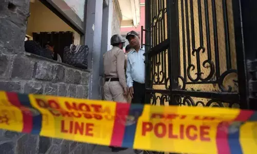 ಹೊಟೇಲ್‌ನಲ್ಲಿ ಬಾಂಬ್ ಮಾದರಿಯ ಸ್ಫೋಟಕ ಪತ್ತೆ