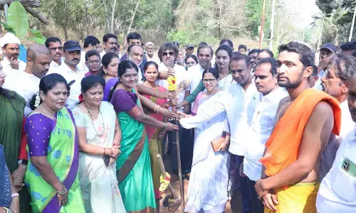 ಬಾರೆಹಳ್ಳ ಡ್ಯಾಂ ಸೇರಿದಂತೆ ವಿವಿಧ ಅಭಿವೃದ್ಧಿ ಕಾಮಗಾರಿಗಳಿಗೆ ಸಚಿವ ಮಧುಬಂಗಾರಪ್ಪ ಚಾಲನೆ