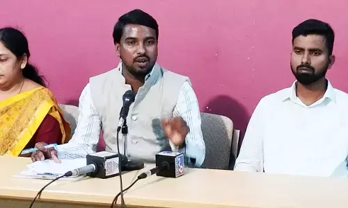 ಮಹಿಳೆಯನ್ನು ಮರಕ್ಕೆ ಕಟ್ಟಿ ಥಳಿಸಿದ ಕೃತ್ಯವನ್ನು ಸಮರ್ಥಿಸಿದ ಪ್ರಮೋದ್‌ರನ್ನು ಬಂಧಿಸಿ: ಬಂಜಾರ ಸಮಾಜ ಒತ್ತಾಯ