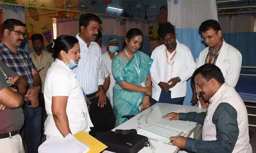 ಯಾದಗಿರಿ | ಗುರುಮಠಕಲ್ ಶಿಶುಗಳ ಮರಣಕ್ಕೆ ಮಕ್ಕಳ ಹಕ್ಕುಗಳ ರಕ್ಷಣಾ ಆಯೋಗದಲ್ಲಿ ಸ್ವಯಂ ಪ್ರೇರಿತ ಪ್ರಕರಣ ದಾಖಲಾತಿಗೆ ಕ್ರಮ : ಶಶಿಧರ್ ಕೋಸಂಬೆ