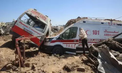 ಗಾಝಾ | ಆಂಬ್ಯುಲೆನ್ಸ್ ಮೇಲೆ ಗುಂಡು ಹಾರಿಸಿರುವುದನ್ನು ಒಪ್ಪಿಕೊಂಡ ಇಸ್ರೇಲ್