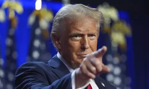 ಪರಮಾಣು ಒಪ್ಪಂದ ಮಾಡಿಕೊಳ್ಳದಿದ್ದರೆ ಇರಾನ್ ಮೇಲೆ ಬಾಂಬ್ ದಾಳಿ: ಡೊನಾಲ್ಡ್ ಟ್ರಂಪ್ ಎಚ್ಚರಿಕೆ