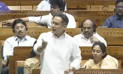 ಮುಸ್ಲಿಮರು ಸ್ವಾತಂತ್ರ್ಯ ಹೋರಾಟದಲ್ಲಿ ಭಾಗಿಯಾಗಿದ್ದಾಗ, ನಿಮ್ಮ ಪೂರ್ವಜರು ಕ್ಷಮಾಪಣಾ ಅರ್ಜಿ ಬರೆಯುತ್ತಿದ್ದರು: ಬಿಜೆಪಿ ವಿರುದ್ಧ ಗೌರವ್ ಗೊಗೊಯಿ ವಾಗ್ದಾಳಿ