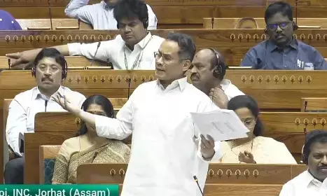 ಈದ್‌ ನಮಾಝ್‌ ಗೆ ಬಿಡದವರು ವಕ್ಫ್‌ ಬಗ್ಗೆ ಮಾತನಾಡುತ್ತಾರೆ: ಬಿಜೆಪಿ ವಿರುದ್ಧ ಗೌರವ್ ಗೊಗೊಯ್ ಆಕ್ರೋಶ