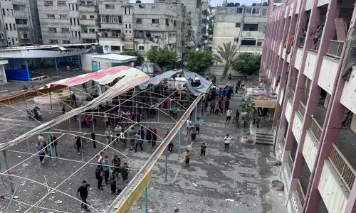 ಗಾಝಾದ 3 ಶಾಲಾಕಟ್ಟಡಗಳಲ್ಲಿ ಸಂತ್ರಸ್ತ ಶಿಬಿರಗಳಿಗೆ ಇಸ್ರೇಲ್ ದಾಳಿ