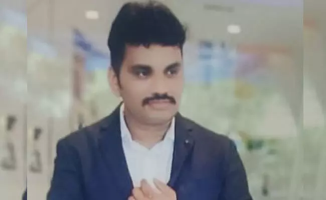 ರಾಯಚೂರು | ನಕಲಿ ದಾಖಲೆ ಸೃಷ್ಟಿಸಿ 10 ಕೋಟಿ ರೂ. ವಂಚಿಸಿದ್ದ ಆರೋಪಿ ಬ್ಯಾಂಕ್ ಮ್ಯಾನೇಜರ್ ಸೆರೆ ರಾಯಚೂರು | ನಕಲಿ ದಾಖಲೆ ಸೃಷ್ಟಿಸಿ 10 ಕೋಟಿ ರೂ. ವಂಚಿಸಿದ್ದ ಆರೋಪಿ ಬ್ಯಾಂಕ್ ಮ್ಯಾನೇಜರ್ ಸೆರೆ