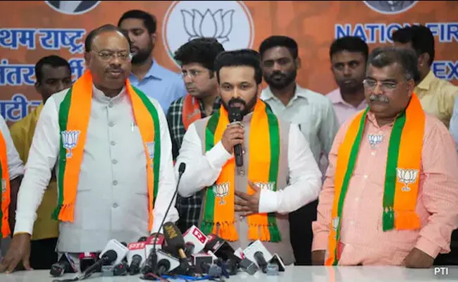 Kedar Jadhav Kedar Jadhav