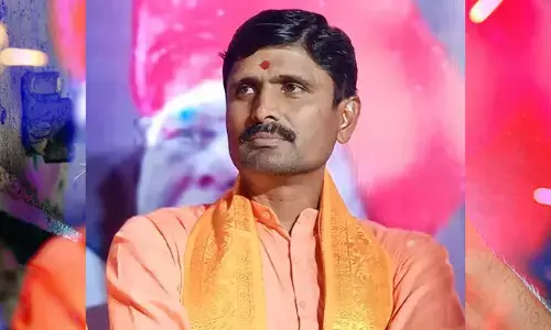 ಕೋಮು ದ್ವೇಷ ಭಾಷಣ ಆರೋಪ : ಆಂದೋಲಾ ಶ್ರೀ ವಿರುದ್ಧ ಪ್ರಕರಣ ದಾಖಲು