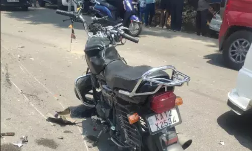 ಕುಶಾಲನಗರ | ಟಿಪ್ಪರ್-ಬೈಕ್ ನಡುವೆ ಢಿಕ್ಕಿ : ಸಹಸವಾರ ಸ್ಥಳದಲ್ಲೇ ಮೃತ್ಯು, ಓರ್ವ ಗಂಭೀರ