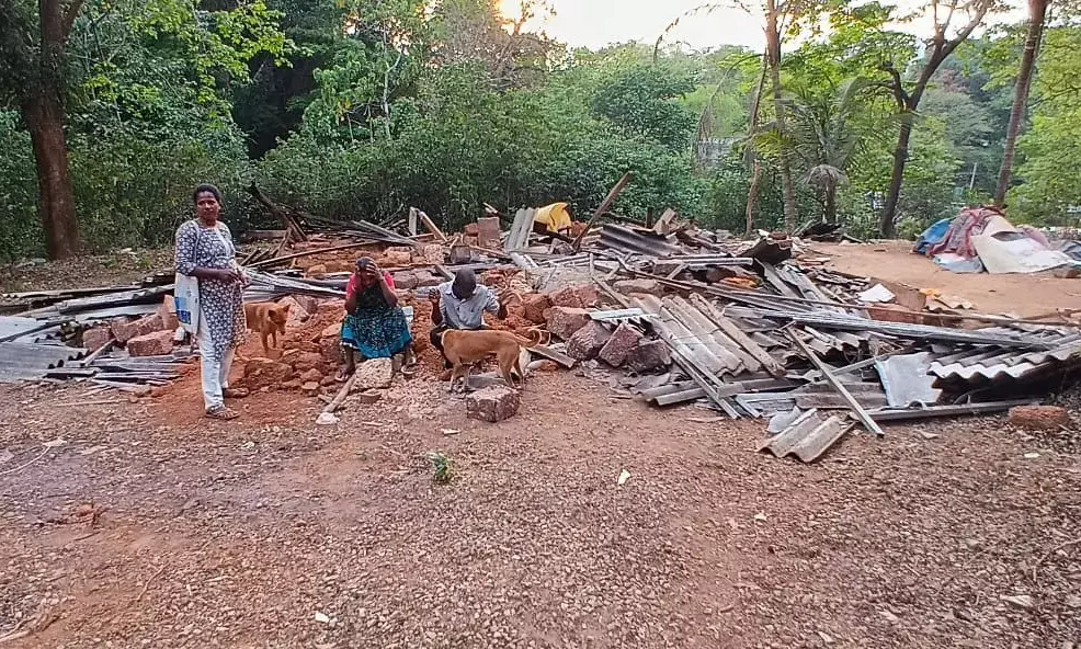 ಬಡ ಕೊರಗ ಕುಟುಂಬದ ಮನೆ ಧ್ವಂಸ: ಆರೋಪ