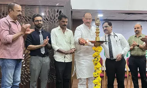 ಮಂಗಳೂರು | ಇಂಡಿಯಾನ ಆಸ್ಪತ್ರೆಯಲ್ಲಿ ವಿಶ್ವ ಲಿವರ್ ದಿನಾಚರಣೆ: ರಿಕ್ಷಾ ಚಾಲಕರಿಗೆ ಆರೋಗ್ಯ ಮಾಹಿತಿ ಕಾರ್ಯಕ್ರಮ