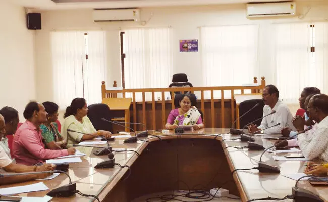 Photo of Metting Photo of Metting