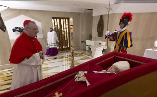 ಶನಿವಾರ ವ್ಯಾಟಿಕನ್‍ ನಲ್ಲಿ ಪೋಪ್ ಫ್ರಾನ್ಸಿಸ್ ಅಂತ್ಯಕ್ರಿಯೆ; ನಾಳೆಯಿಂದ ಸಾರ್ವಜನಿಕರ ವೀಕ್ಷಣೆಗೆ ಅವಕಾಶ