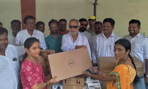 ಯಾದಗಿರಿ | ಗ್ರಂಥಾಲಯಗಳಿಗೆ ಒಂಬತ್ತು ಕಂಪ್ಯೂಟರ್ ವಿತರಣೆ