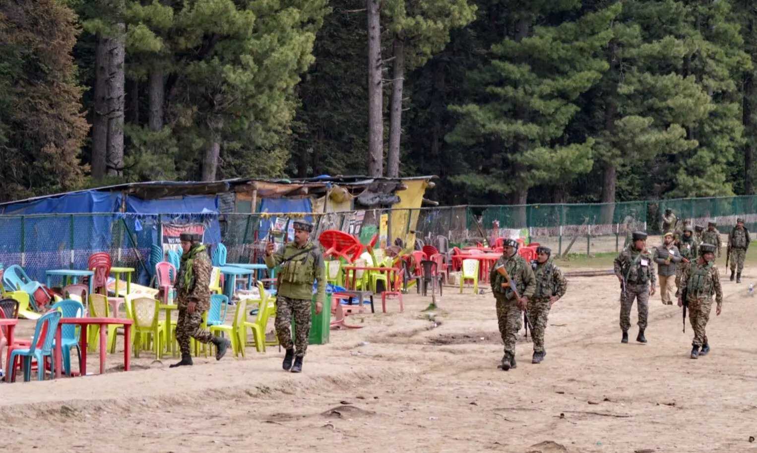 ಪಹಲ್ಗಾಮ್ ಭಯೋತ್ಪಾದಕ ದಾಳಿಗೆ ಮುಸ್ಲಿಂ ವೈಯುಕ್ತಿಕ ಕಾನೂನು ಮಂಡಳಿ ಖಂಡನೆ; ವಕ್ಫ್ ಮಸೂದೆ ಪ್ರತಿಭಟನೆ ತಾತ್ಕಾಲಿಕ ಸ್ಥಗಿತ