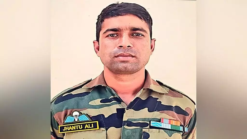 ಜಮ್ಮುಕಾಶ್ಮೀರ | ಭಯೋತ್ಪಾದಕರ ಜೊತೆ ಗುಂಡಿನ ಚಕಮಕಿ; ಓರ್ವ ಯೋಧ ಹುತಾತ್ಮ