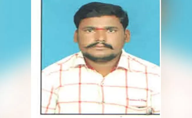 ರಾಯಚೂರು | ವ್ಯಕ್ತಿ ಕಾಣೆ : ಪತ್ತೆಗೆ ಪೊಲೀಸರ ಮನವಿ ರಾಯಚೂರು | ವ್ಯಕ್ತಿ ಕಾಣೆ : ಪತ್ತೆಗೆ ಪೊಲೀಸರ ಮನವಿ