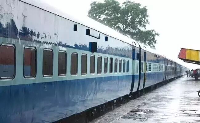 ಮುಂಗಾರು ವೇಳಾಪಟ್ಟಿ ಜಾರಿ: ಆಯ್ದ ರೈಲುಗಳ ಸಂಚಾರ ಸಮಯ ಬದಲಾವಣೆ