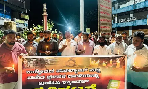 ಬೆಳ್ತಂಗಡಿ: ಪಹಲ್ಗಾಮ್ ಭಯೋತ್ಪಾದಕ ದಾಳಿ ಖಂಡಿಸಿ ಎಸ್ ಡಿಪಿಐಯಿಂದ ಕ್ಯಾಂಡಲ್ ಮಾರ್ಚ್