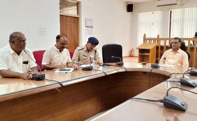 Photo of Metting Photo of Metting