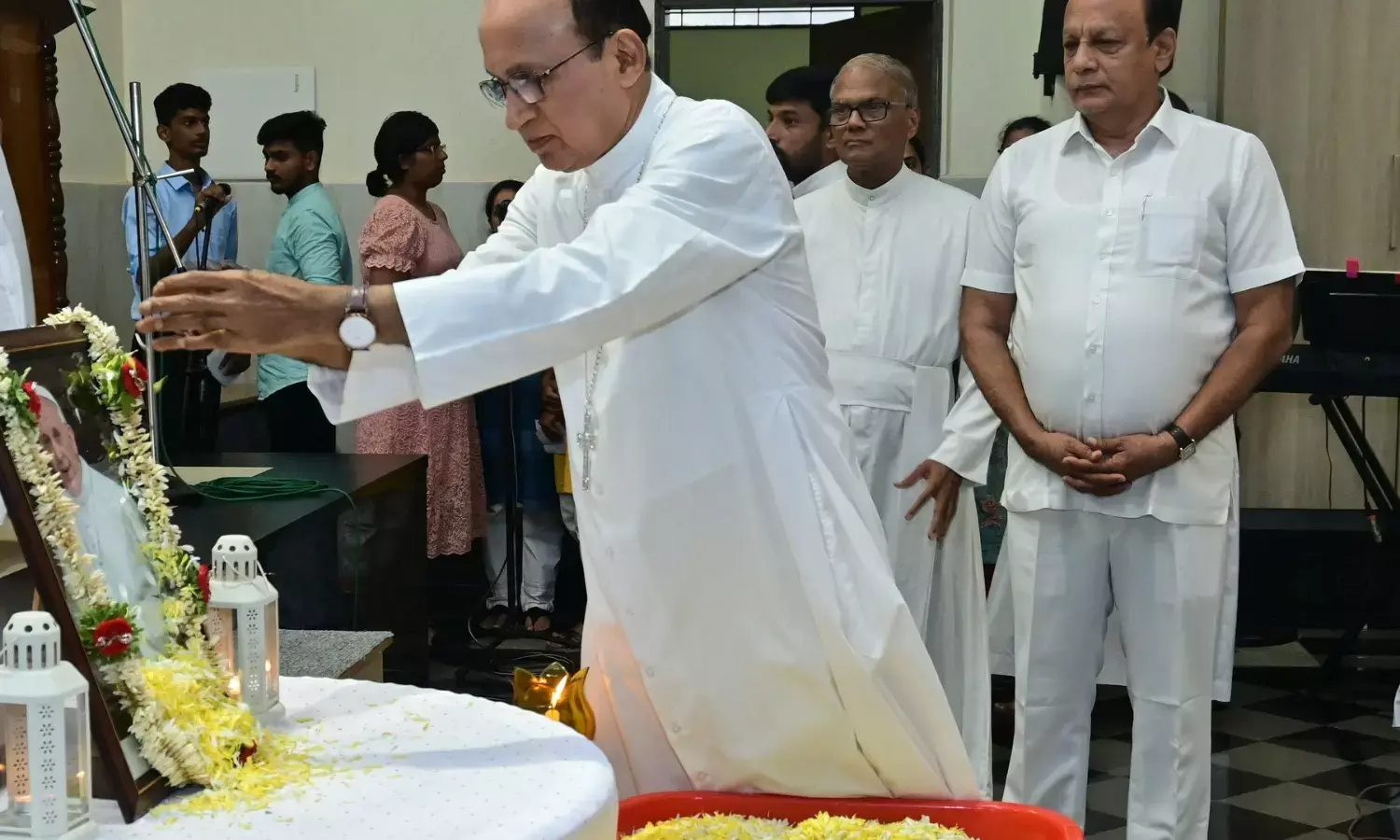 ಪೋಪ್ ಶಾಂತಿ-ಪ್ರೀತಿ, ಭರವಸೆಯ ದಾರಿದೀಪ: ಬಿಷಪ್ ಜೆರಾಲ್ಡ್